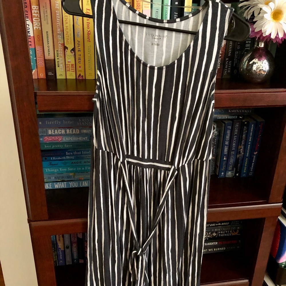 Liz Lange Black & White Stripped Maternity Dress